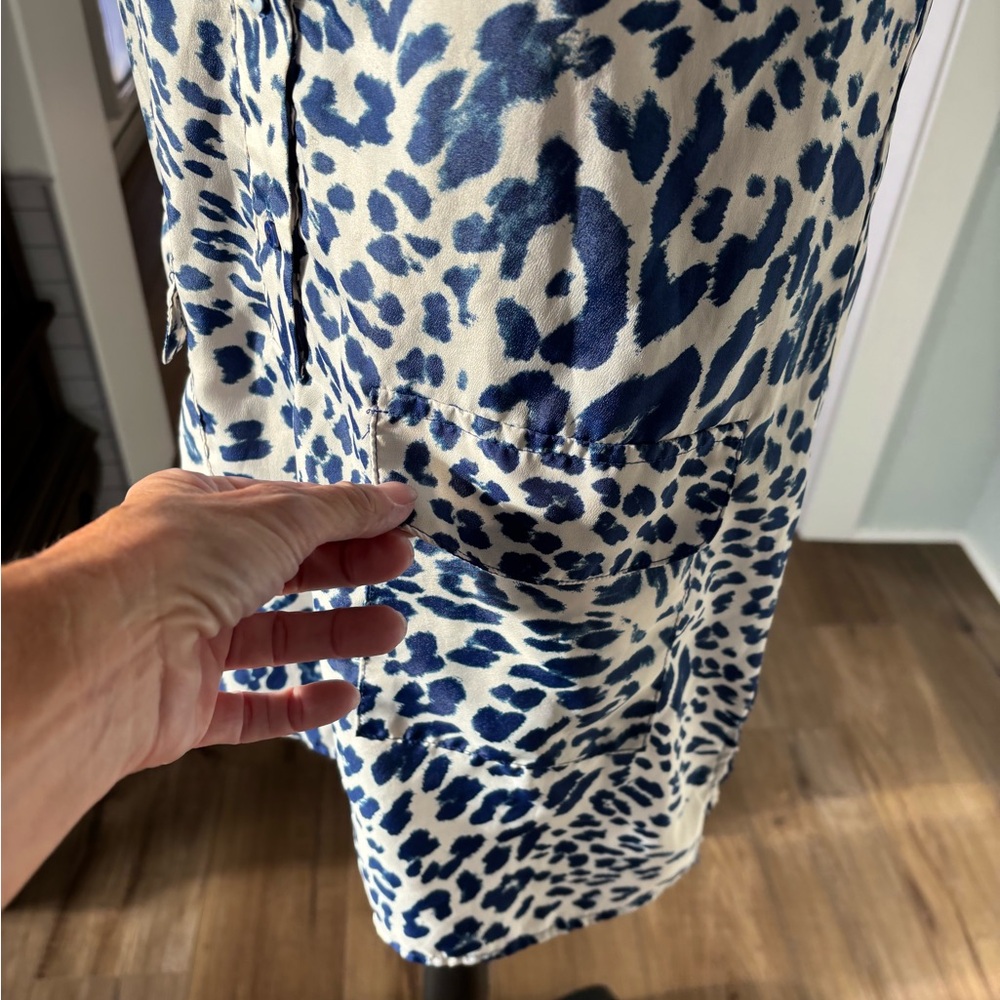 Dennis Basso small blue & white cheetah print tunic top dress swim cover - Picture 4 of 9